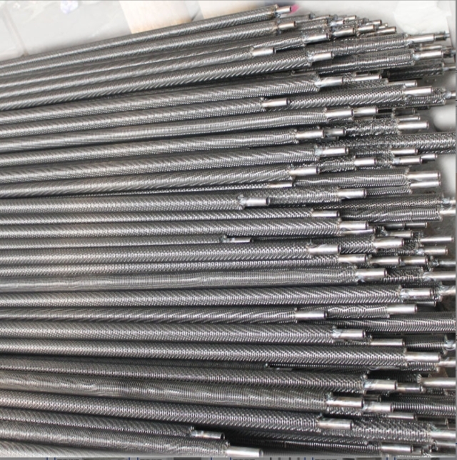 บล็อกบริษัทล่าสุดเกี่ยวกับ What are the common types of finned tubes? How do I choose the right model?