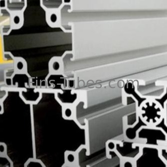 รีเดียเตอร์ โปรไฟล์อลูมิเนียม ความต้านทานอุณหภูมิสูง ผลงานการประมวลผลที่ดี การเลือกที่แม่นยํา